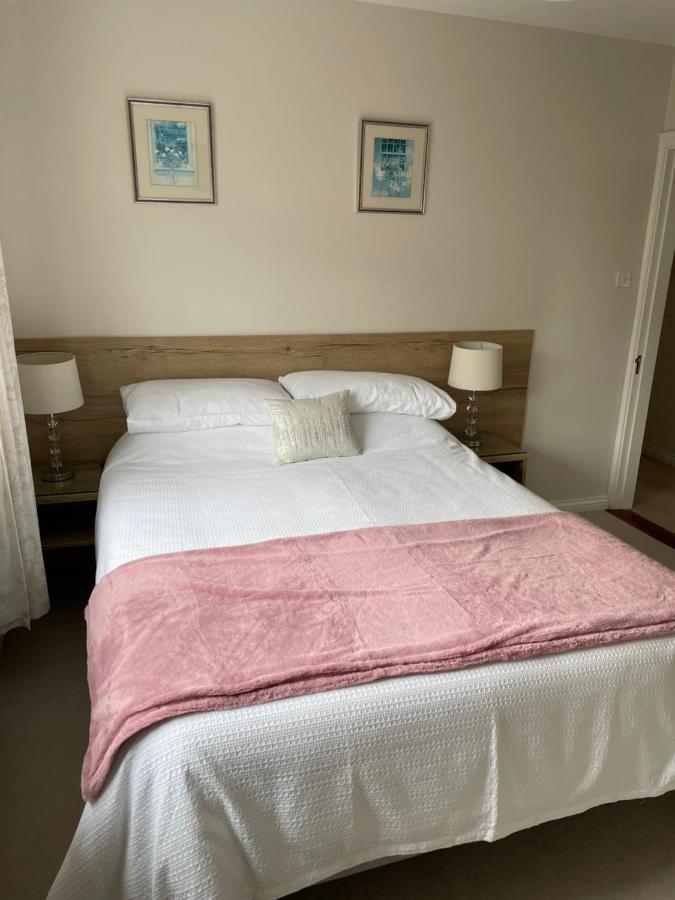 Bed and Breakfast The Wave Galway Zewnętrze zdjęcie